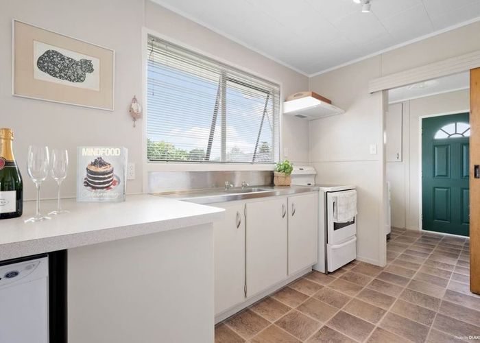  at 13 Kereru Place, Half Moon Bay, Manukau City, Auckland