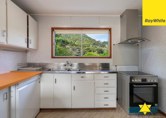  at 91 Seaview Road, New Lynn