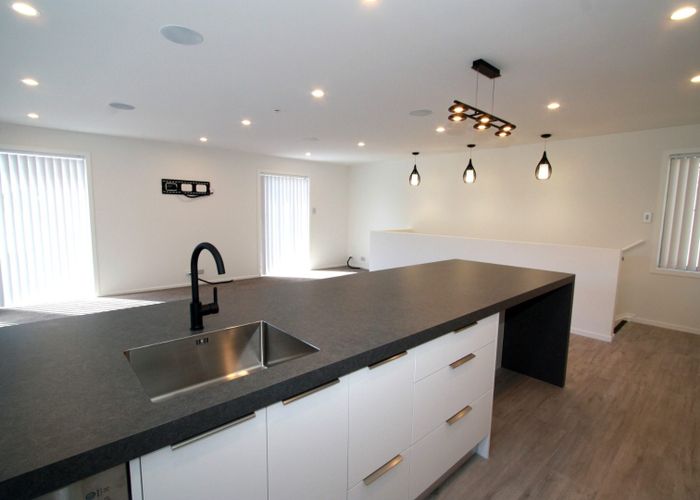  at 5A Waterloo Place, Westown, New Plymouth, Taranaki