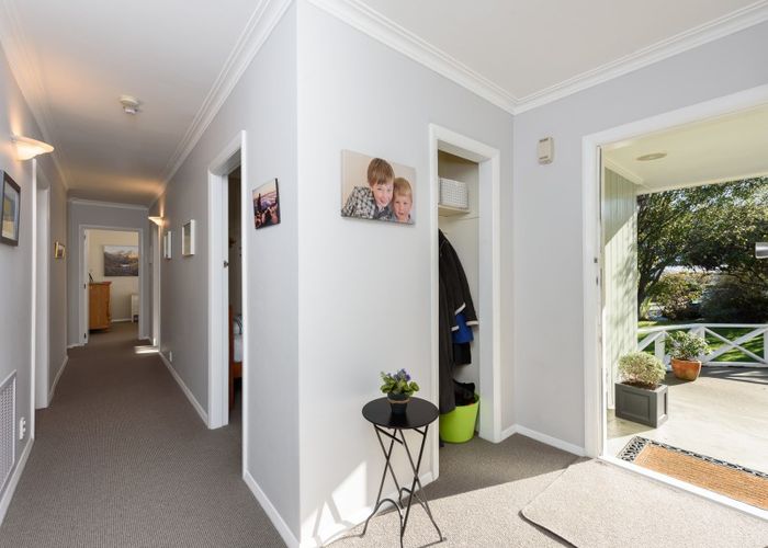  at 5 Norwich Street, Wadestown, Wellington
