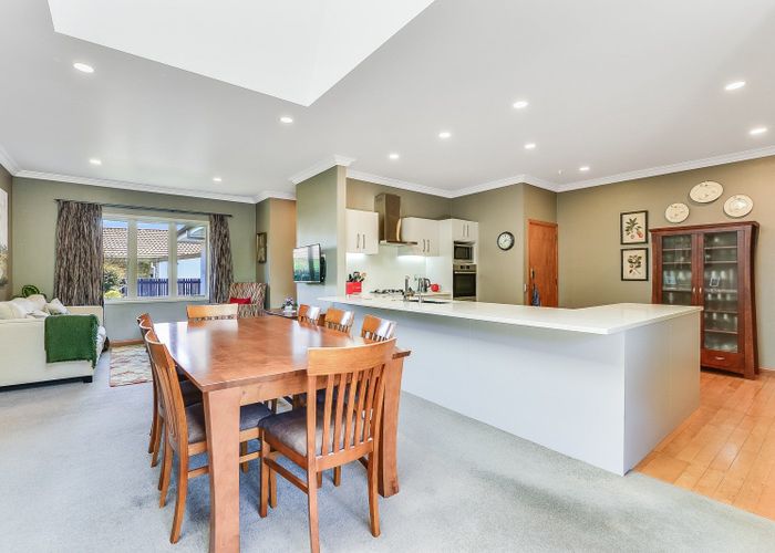  at 18 Fairfield Road, Fairfield, Hamilton
