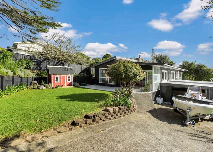  at 4 Beswick Place, Birkdale, Auckland