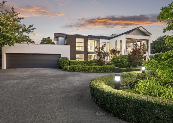  at 33 and 35 Glen Oaks Drive, Northwood , Christchurch City, Canterbury