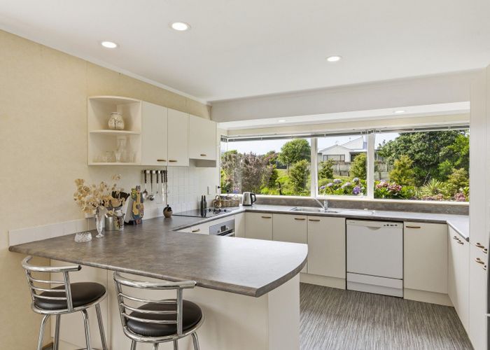  at 34 Sunburst Court, Paraparaumu Beach, Kapiti Coast, Wellington