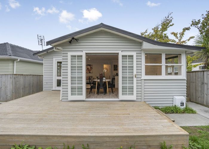  at 166 Wellington Road, Wainuiomata, Lower Hutt