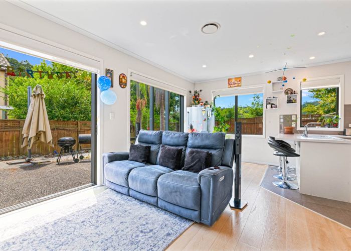  at 38 Villanova Place, Albany, Auckland