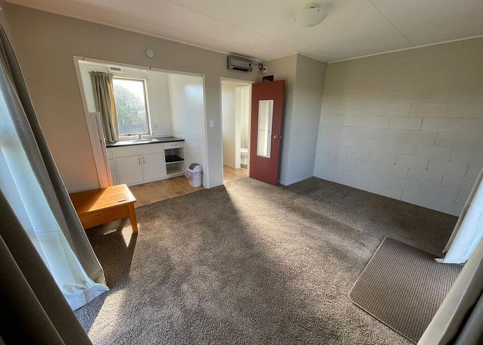  at 1/382 Main North Road, Bay View, Napier