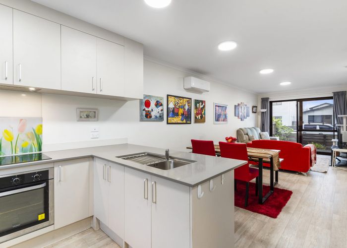  at 29 Kestrel Place, Wai o Taiki Bay, Auckland