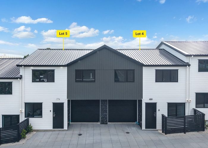  at 5/127 Ridge Road, Howick, Manukau City, Auckland
