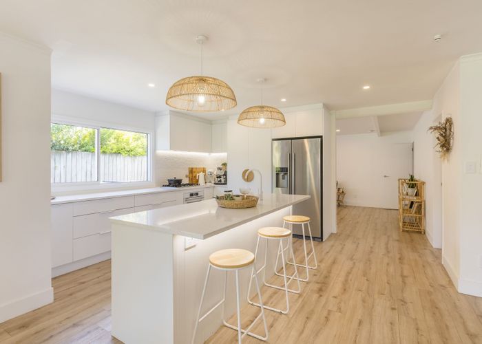  at 115 Alexander Road, Raumati Beach, Paraparaumu