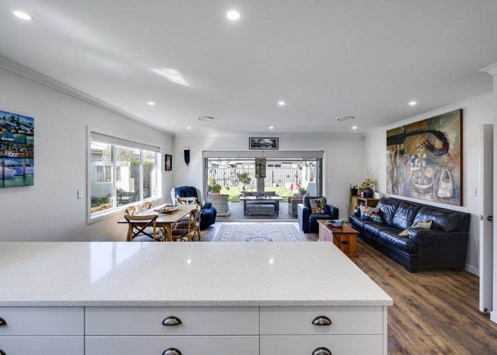  at 54 Eriksen Road, Te Awa, Napier