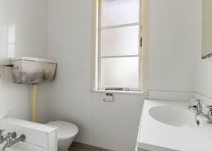  at 13 Atkinson Avenue, Papatoetoe, Manukau City, Auckland