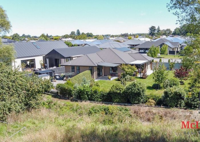  at 8 Alton Place, Allenton, Ashburton