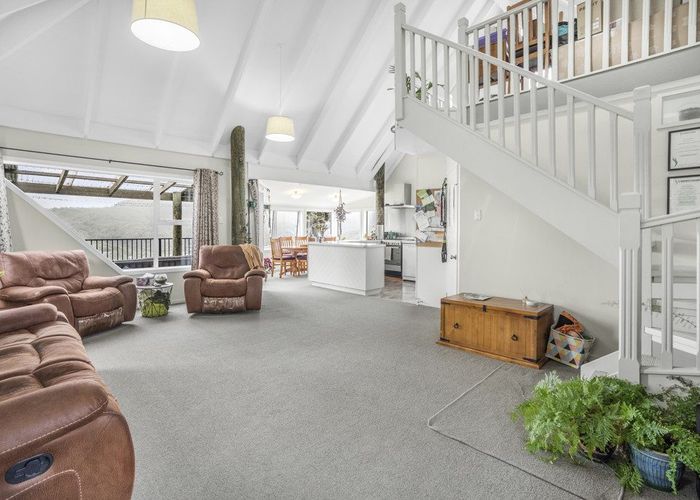  at 7 Fenchurch Grove, Stokes Valley, Lower Hutt