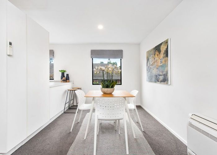  at 5/21 Hewitts Road, Merivale, Christchurch