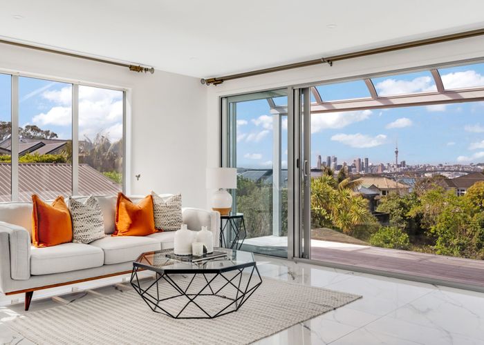  at 35A Seaview Avenue, Northcote, Auckland