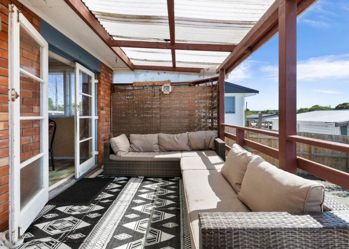  at 52 Thompson Terrace, Manurewa, Manukau City, Auckland