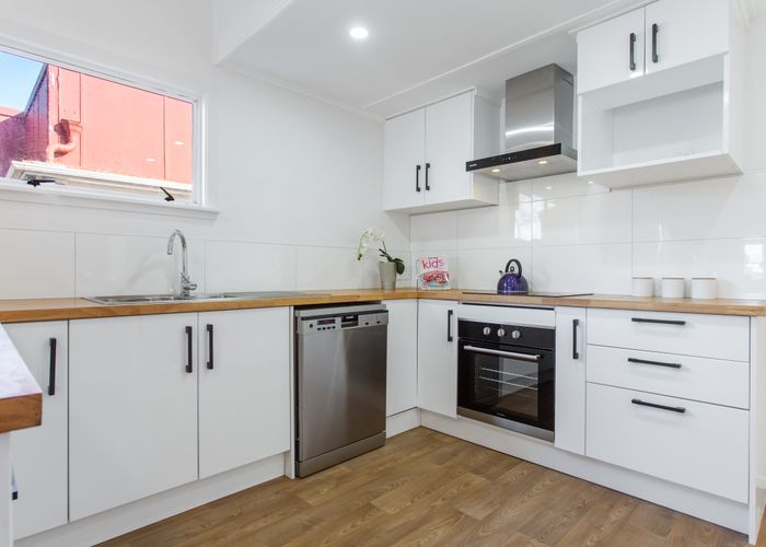  at 7 Lippiatt Road, Otahuhu, Auckland