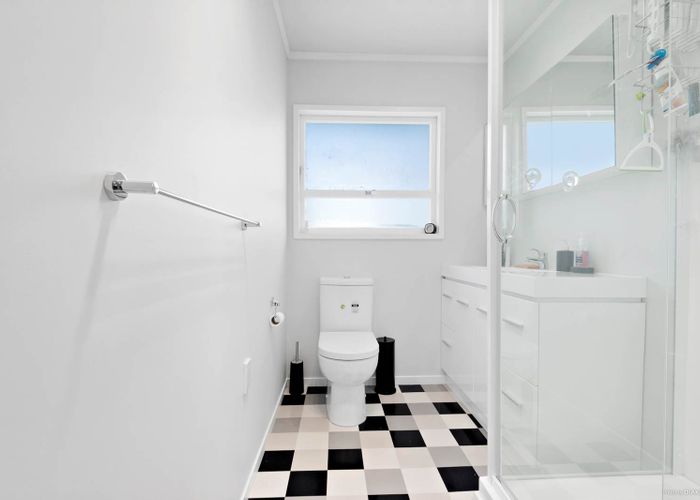  at 6/170 Queen Street, Northcote Point, Auckland