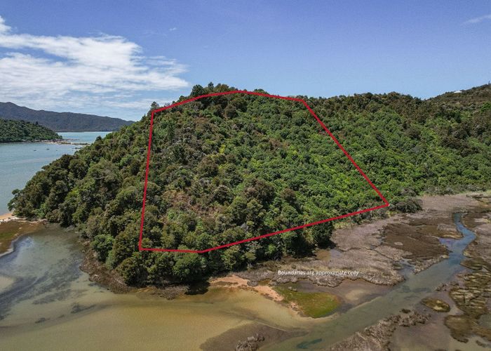  at 27 Lady Barkly Grove, Kaiteriteri, Tasman, Nelson / Tasman