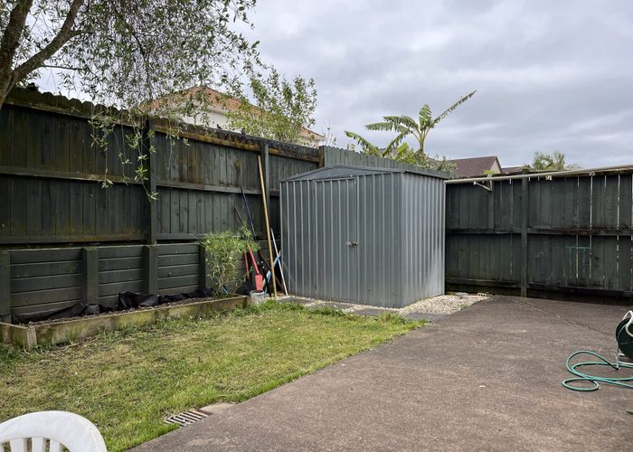  at 4 Lissleton Drive, East Tamaki, Manukau City, Auckland