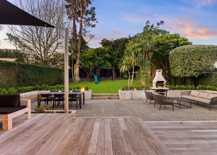  at 8 Clarke Road, Onehunga, Auckland