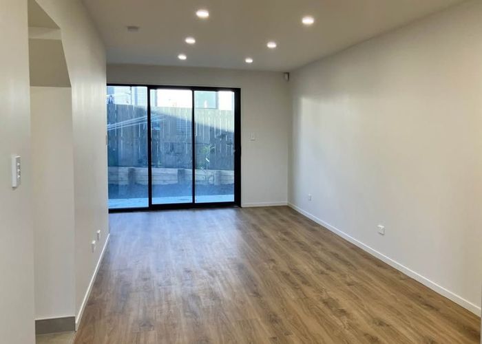  at 156 Ridge Road, Howick, Manukau City, Auckland