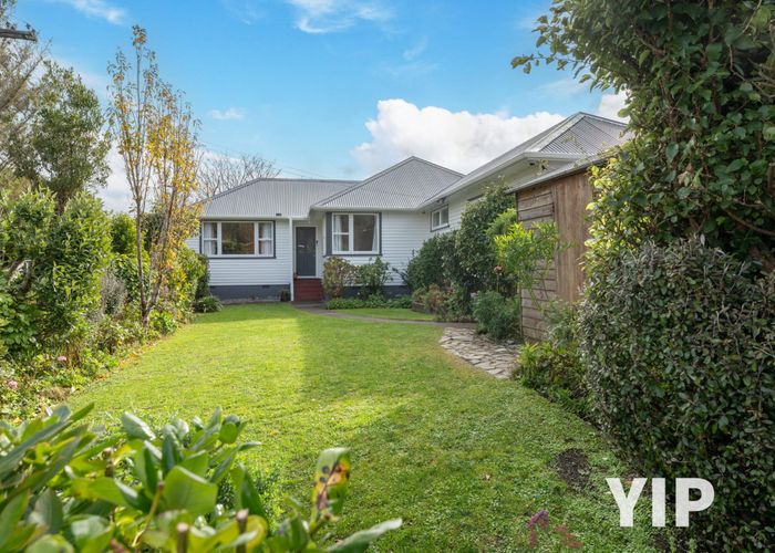  at 10 Turville Crescent, Newlands, Wellington