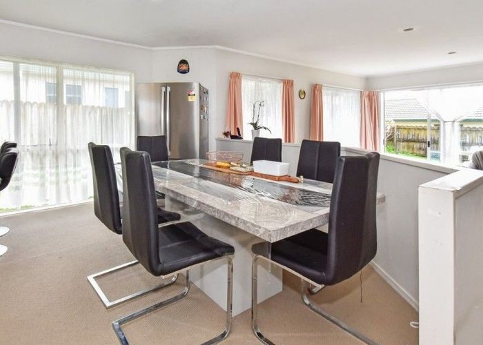  at 18 Elderberry Road, Burswood, Manukau City, Auckland
