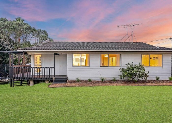  at 77 Glenvar Road, Torbay, Auckland