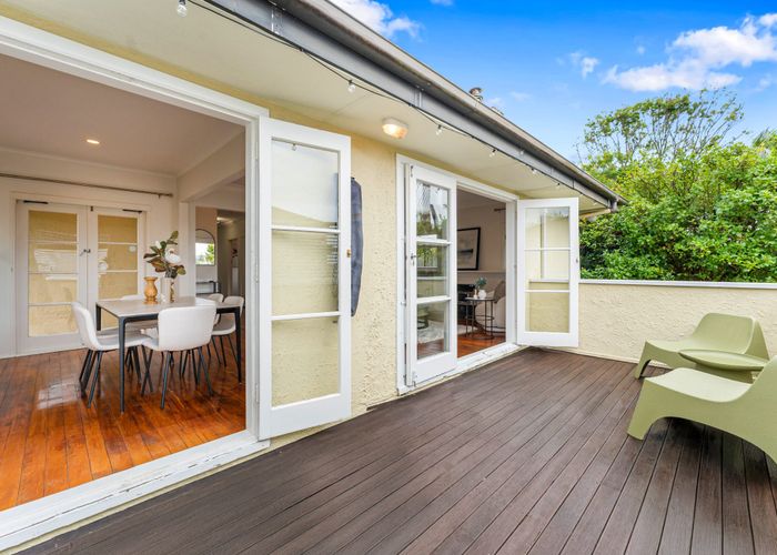  at 5 Quebec Road, Milford, North Shore City, Auckland