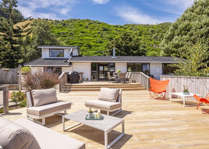  at 222 Main Road South, Raumati South, Kapiti Coast, Wellington