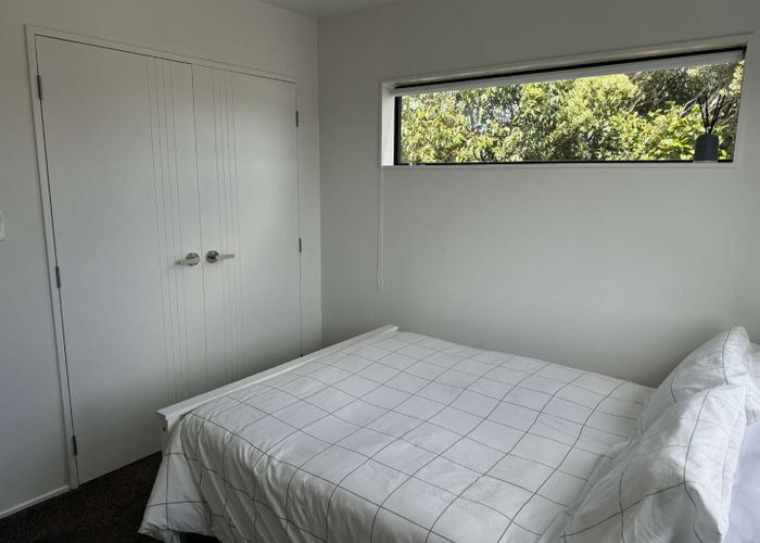  at 8/4 Edgerton Road, Te Atatu Peninsula, Waitakere City, Auckland