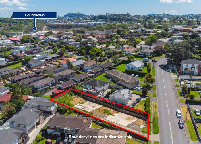  at 27 Hayr Road, Three Kings, Auckland