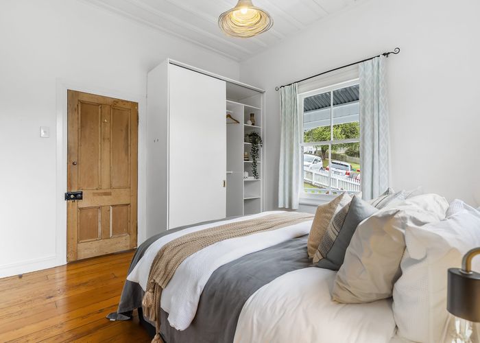  at 13 Richbourne Street, Kingsland, Auckland