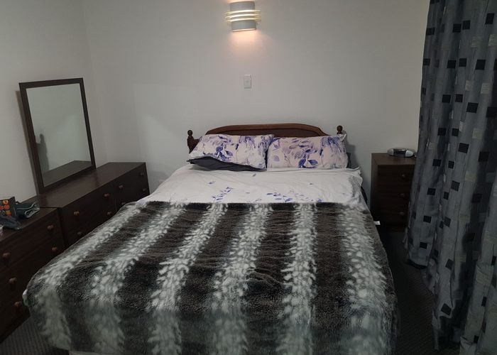  at 13A Mataura Place, Flat Bush, Manukau City, Auckland