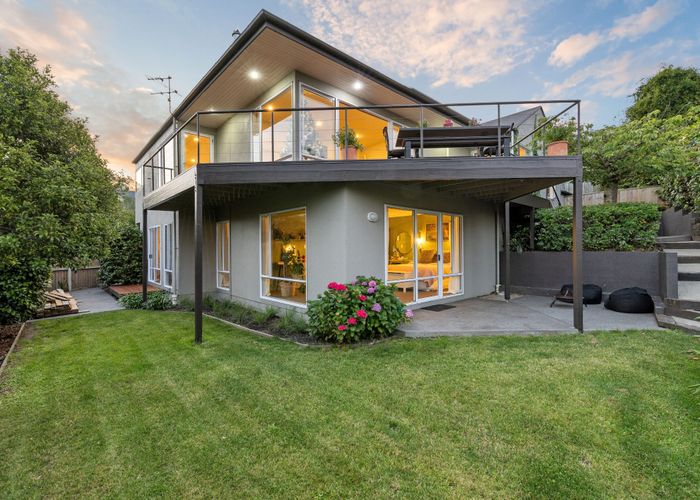 at 2/17C Cracroft Terrace, Cashmere, Christchurch
