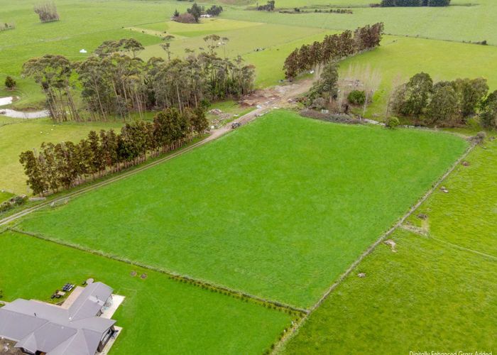  at 104 Kukutauaki Road, Koputaroa, Horowhenua, Manawatu / Whanganui
