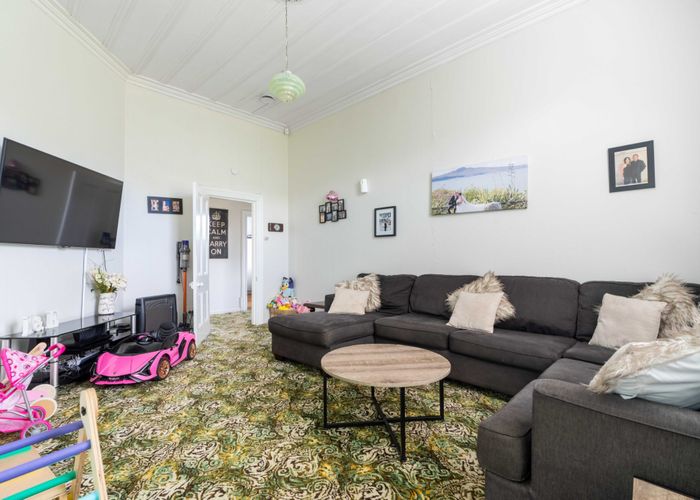  at 5 Henley Road, Mount Eden, Auckland