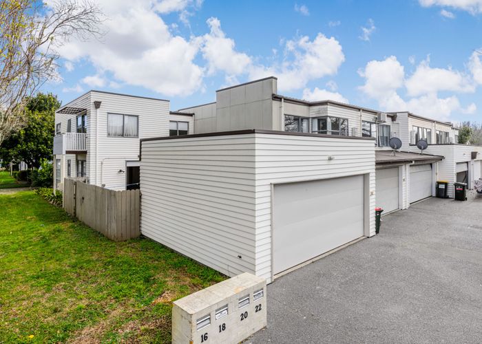  at 16 Figaro Crescent, Takanini, Papakura, Auckland