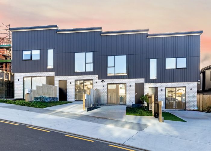  at 6 Lawson Creek Street, Massey, Waitakere City, Auckland