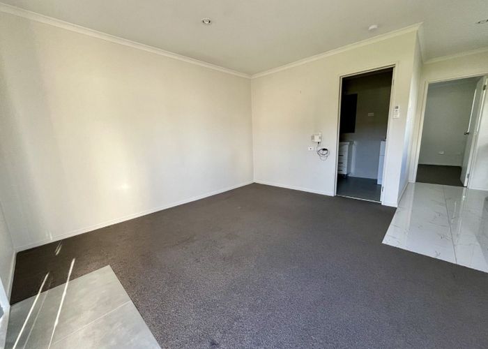  at 9A Alloway Street, Westgate, Waitakere City, Auckland