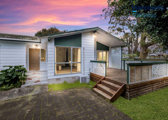  at 15 Kindergarten Drive, Conifer Grove, Papakura, Auckland