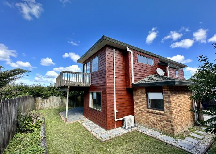  at 2/45 Deep Creek Road, Waiake, North Shore City, Auckland