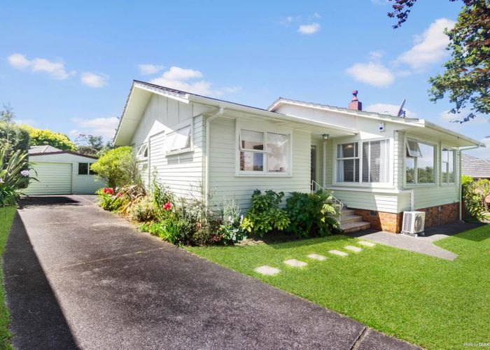  at 72 Divich Avenue, Te Atatu South, Auckland