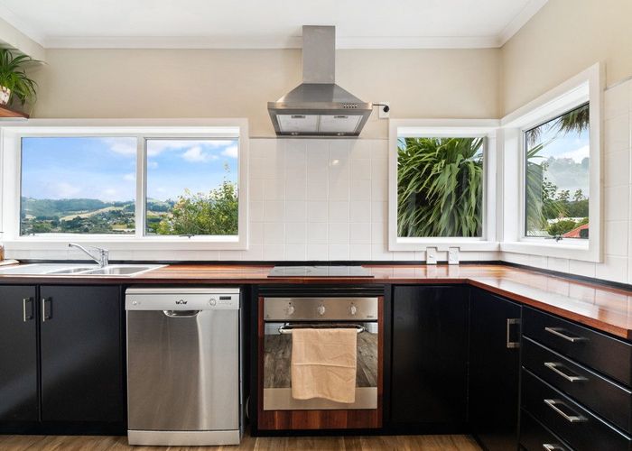  at 6 Magnetic Street, Port Chalmers, Dunedin