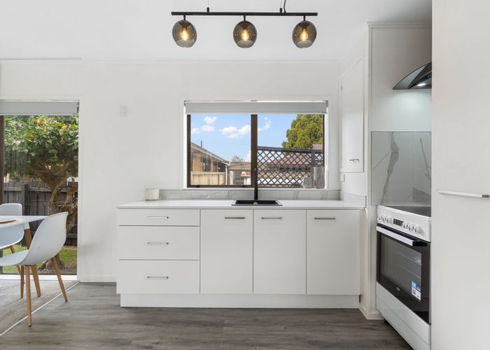  at 2/36 Trentham Road, Papakura, Papakura, Auckland