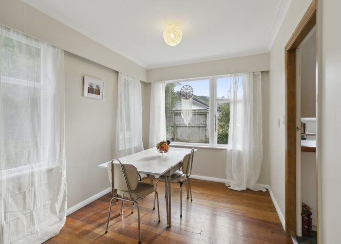  at 7C Camperdown Road, Miramar, Wellington