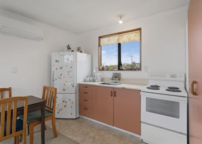  at 2 Antrim Street, Waikawa, Tokanui