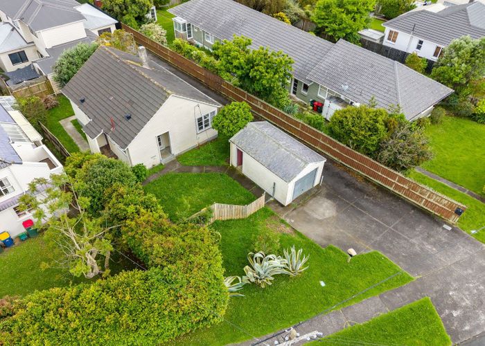  at 1/15 Otakau Road, Milford, North Shore City, Auckland